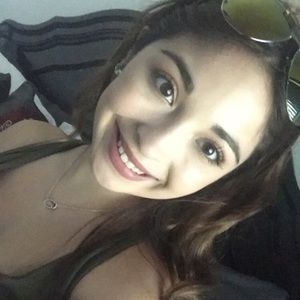 Meet your Posher, Raquel